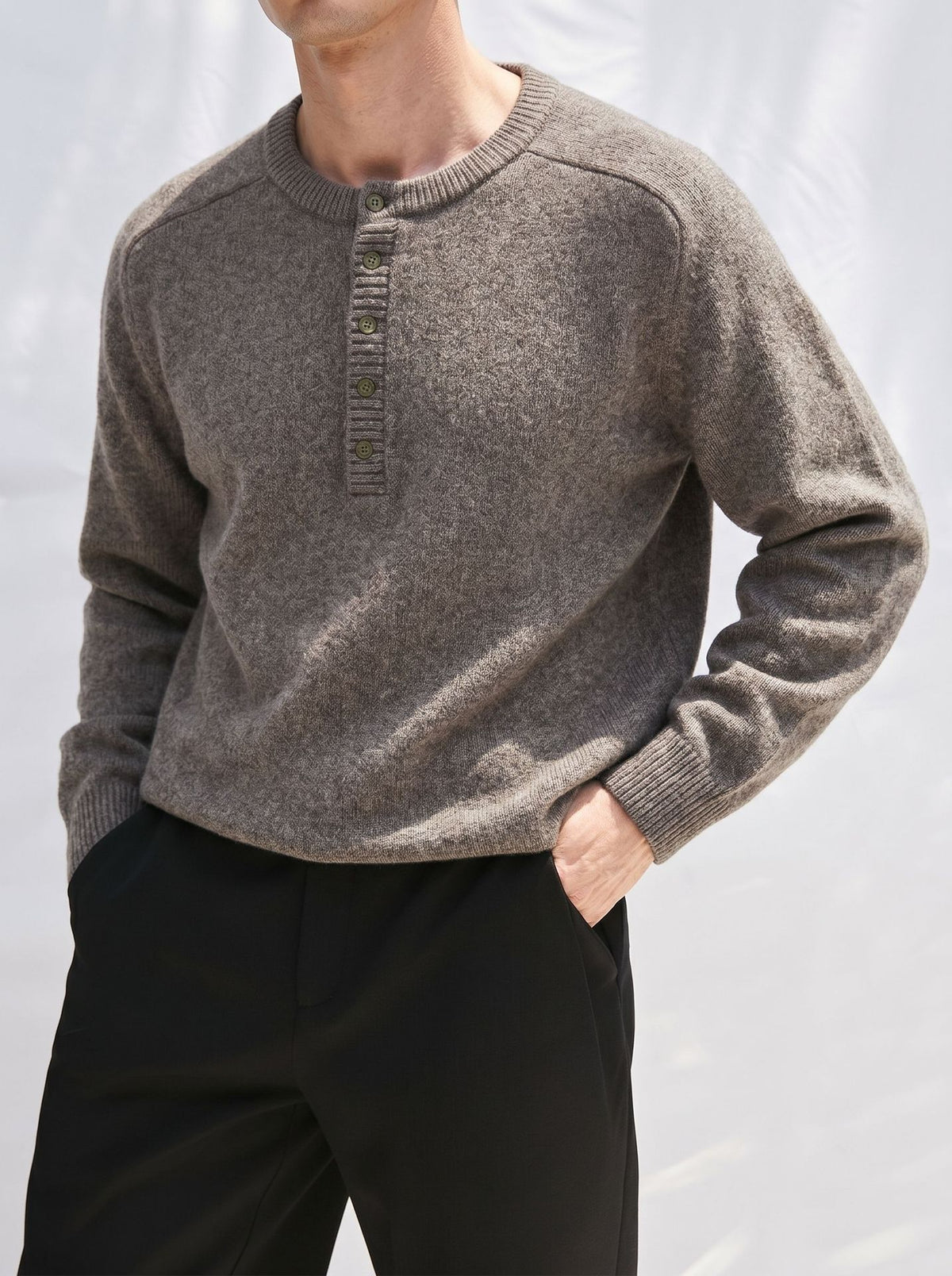 Round neck loose sweater