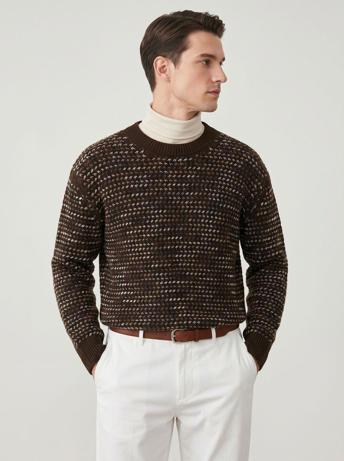 Round neck loose long sleeved sweater