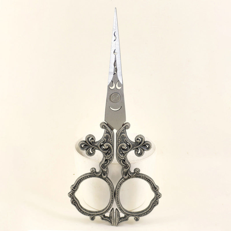 European Victorian Carved Scissors – Retro Embroidery Thread Snips, Cross Stitch Scissors, Tea Ceremony Tailoring Shears