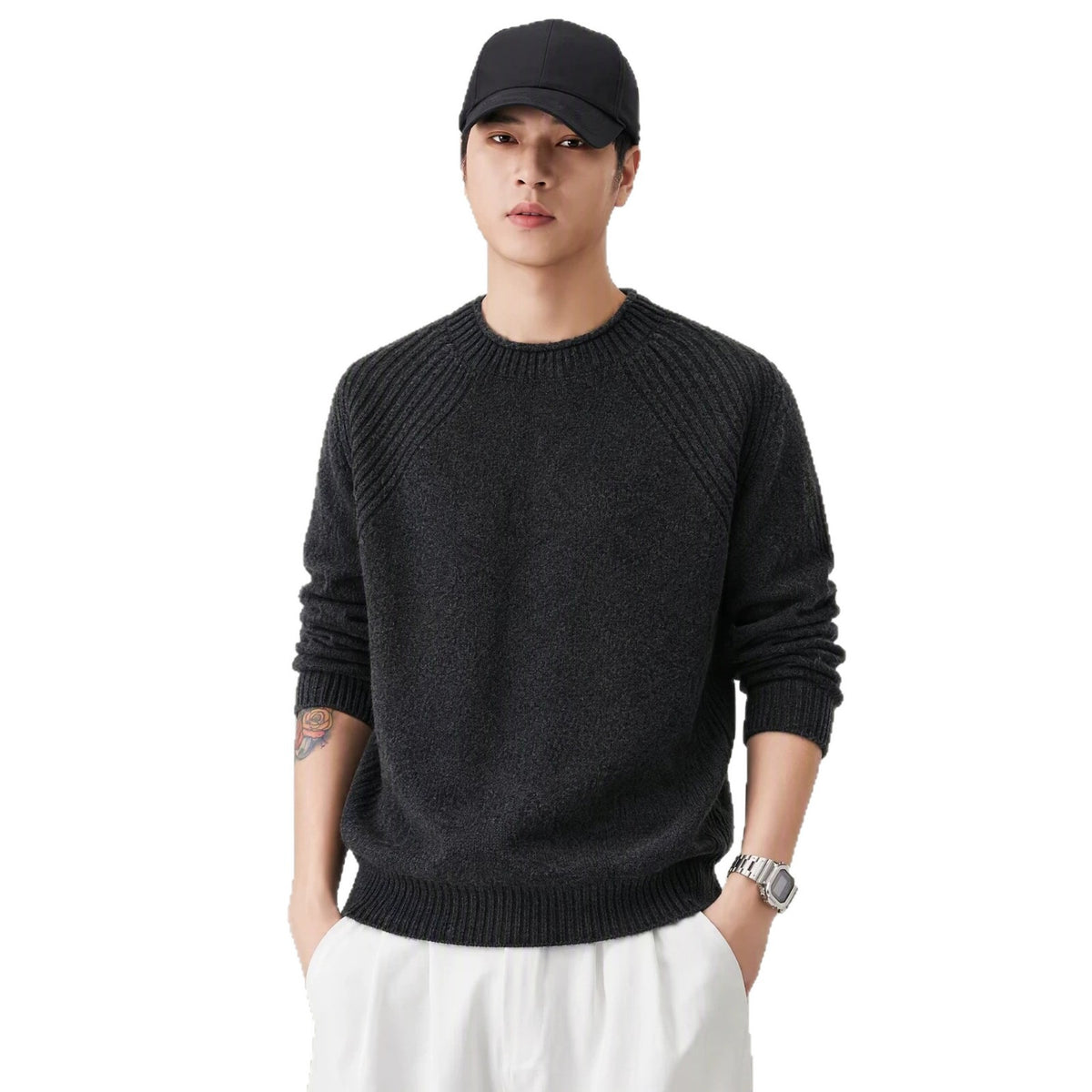 Loose round neck pullover long sleeved sweater