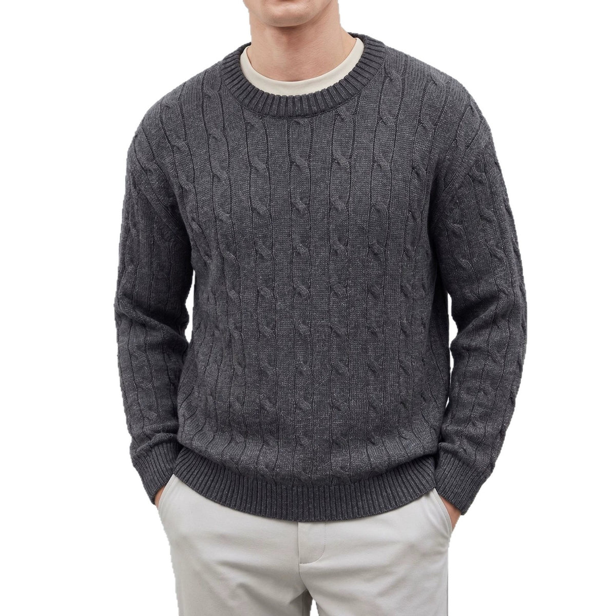 Round neck long sleeved sweater