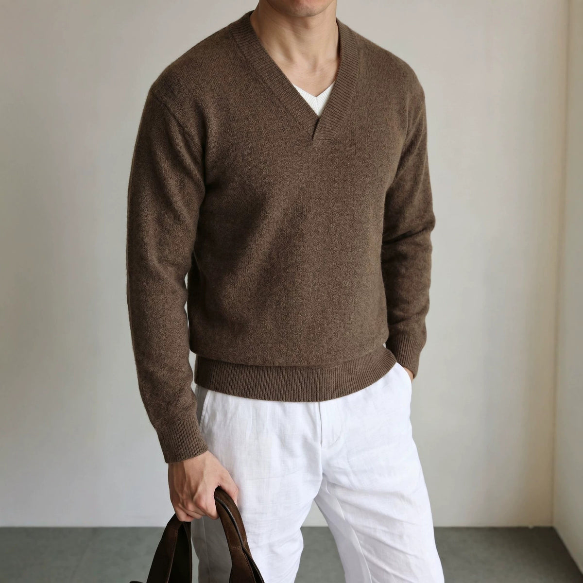 V-neck long sleeved sweater