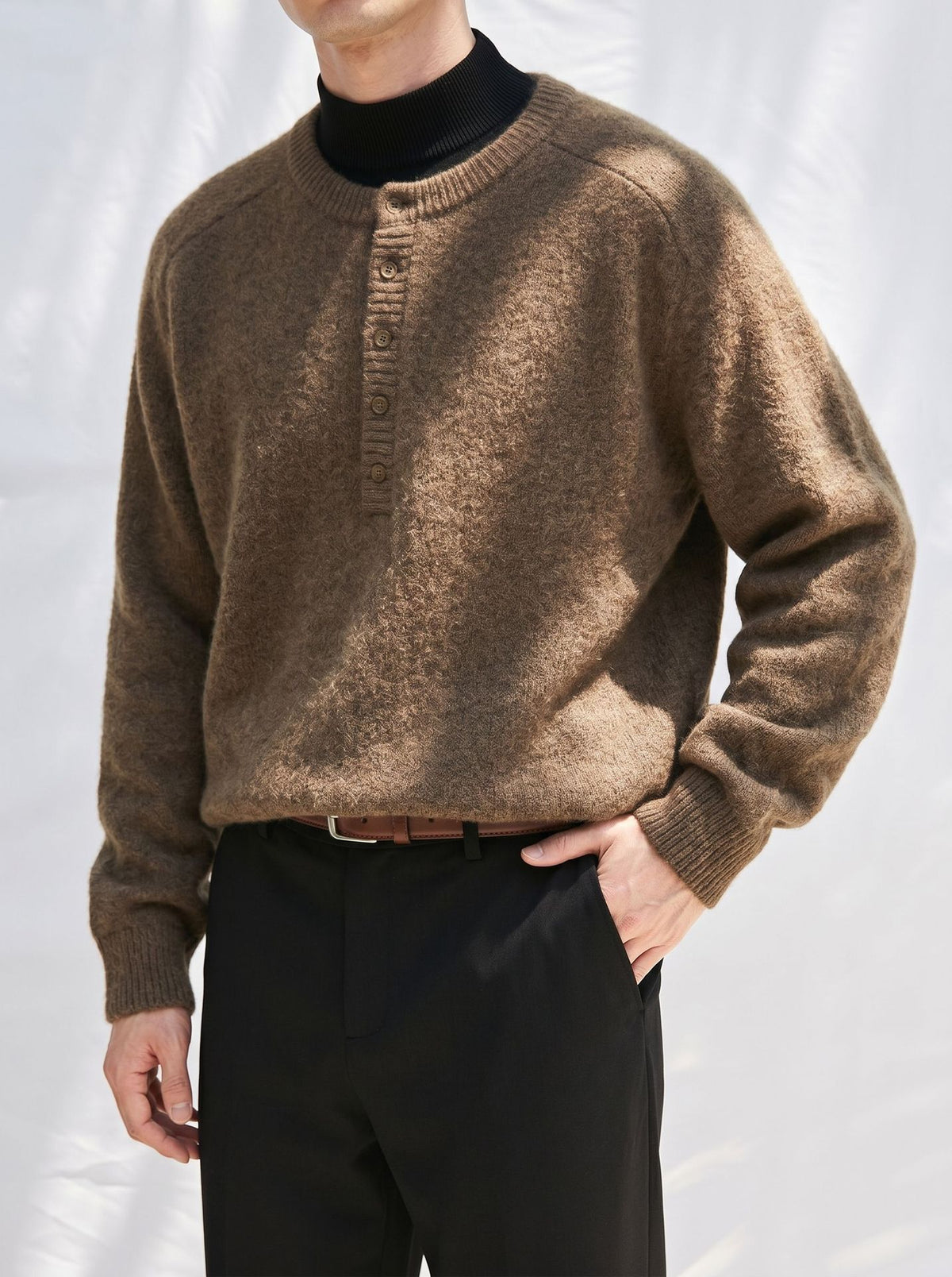 Round neck loose sweater