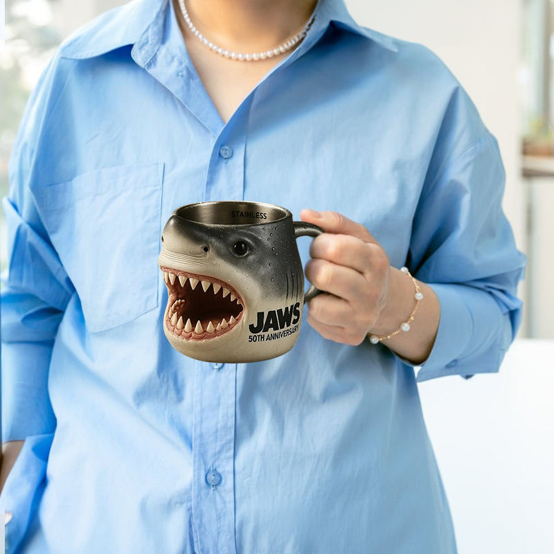 Perfect gift: 3D Shark Mug - Ocean-Themed Decor Gift for Fans & Collectors