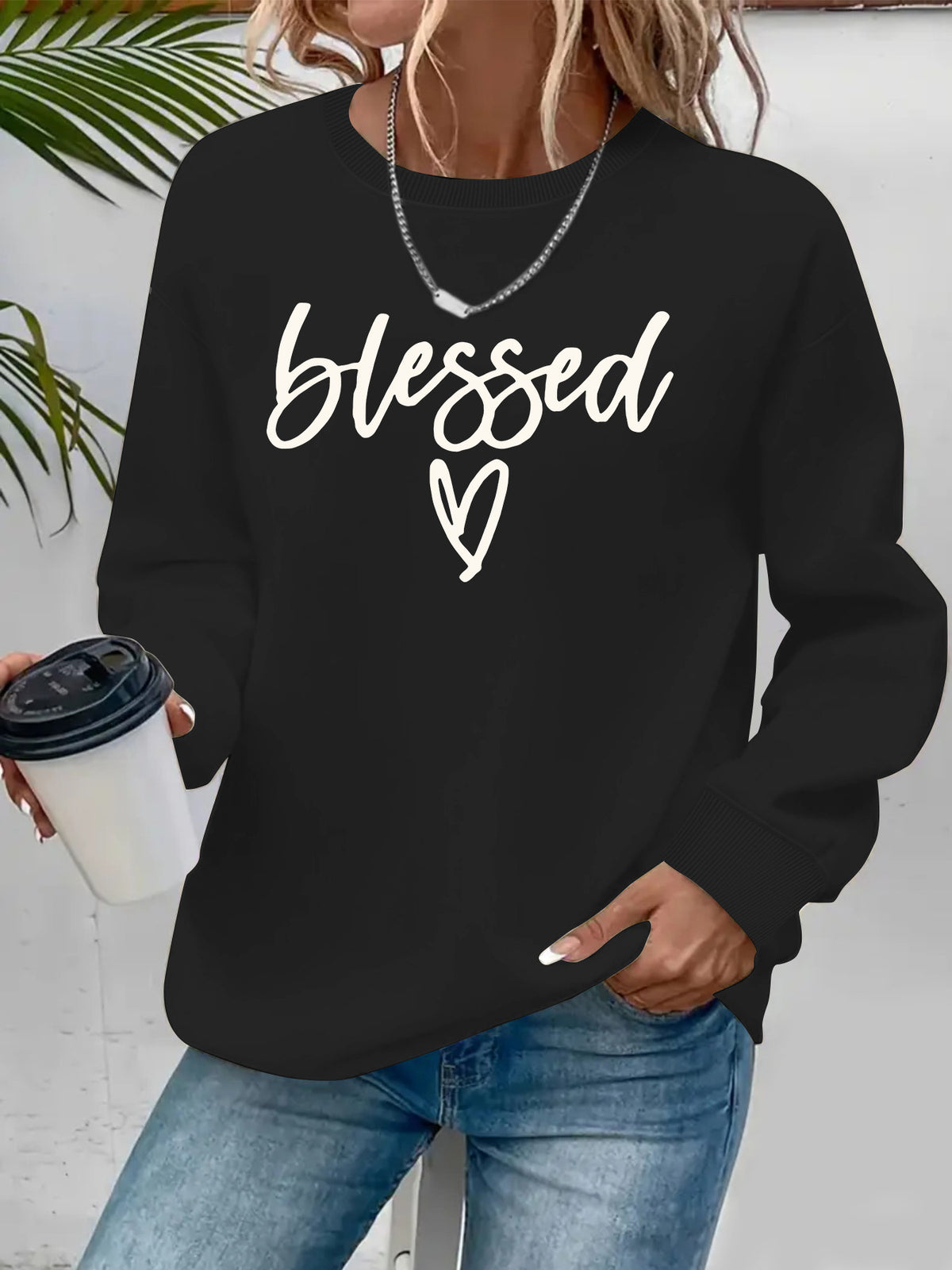 Blessing letter and heart-shaped printed round neck fleece hoodie